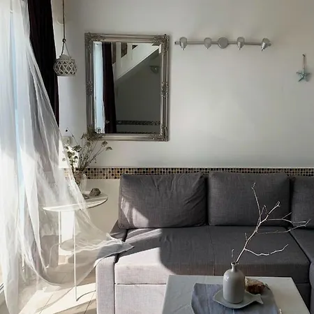 Charming In + Terrace