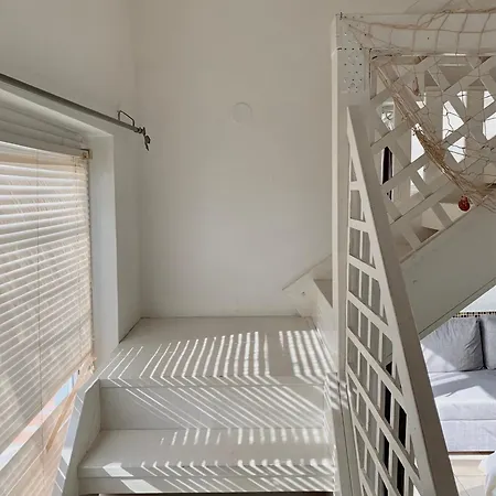 Charming In + Terrace דירה זאטון